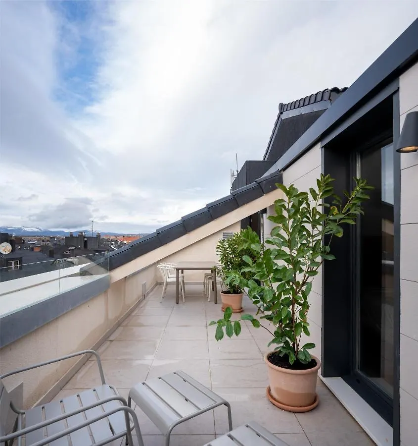 Apartahotel Libere Vitoria アパートホテル ビトリア・ガステイス